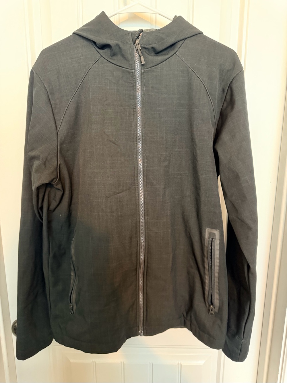 Women’s Black Zip-Up Hooded Jacket